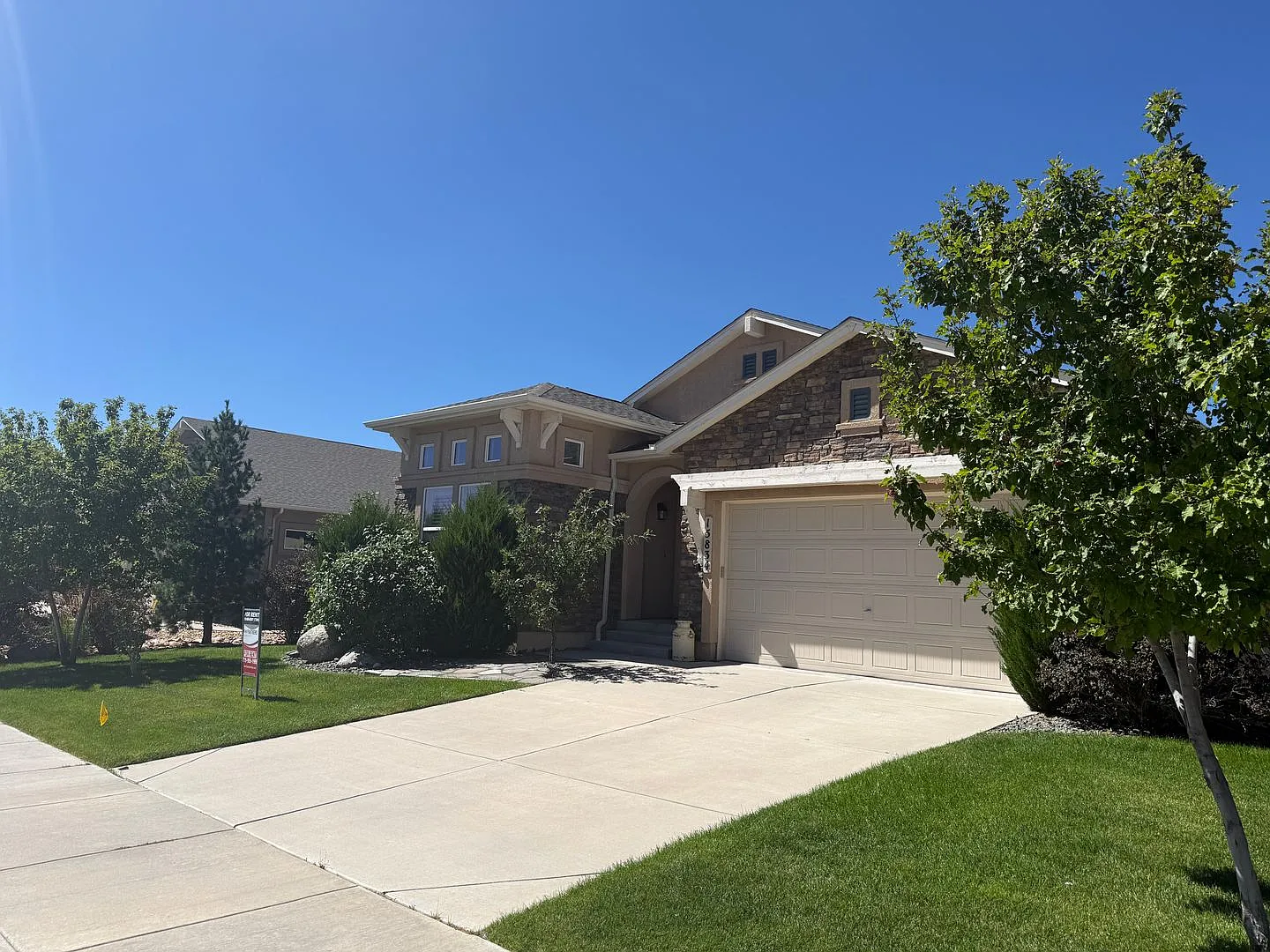5 Bedroom Ranch Style Home In Monument With A Walk Out Basement And Beautiful Mountain Views — Photo 3