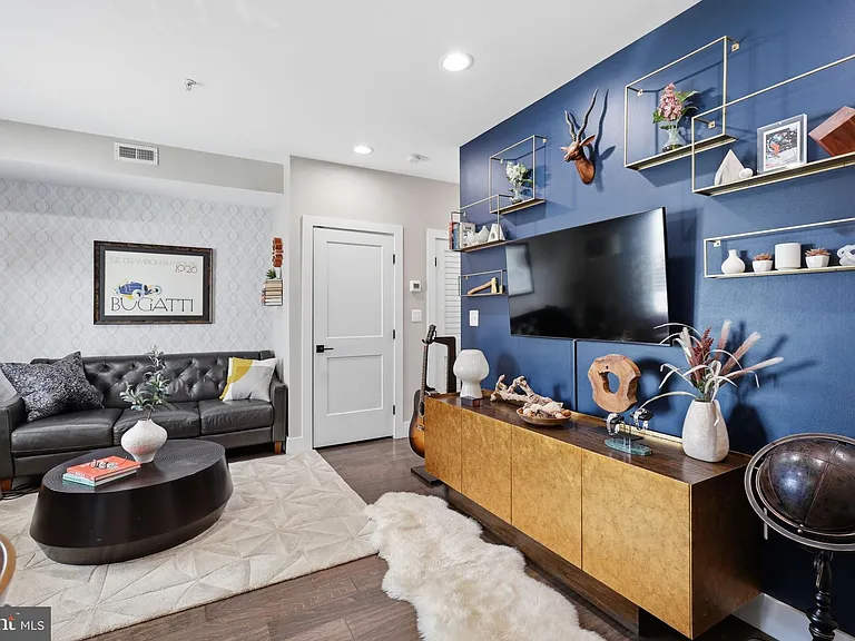 1207 Kennedy St NW #4 — Photo 4