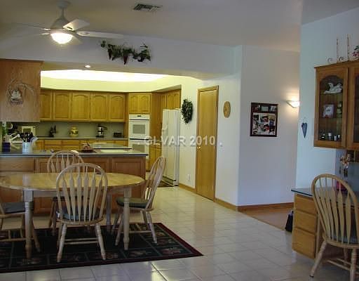 4th image of 8355 W Torino Ave