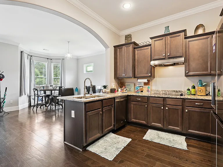 200 Cedar Place Row — Photo 29