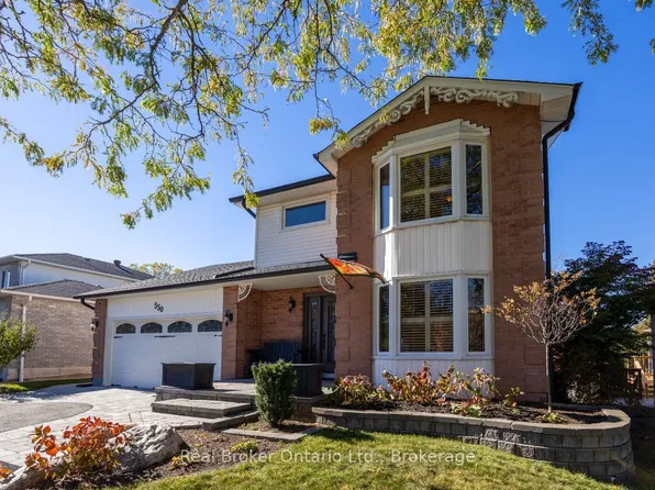 550 Crimson Ct, Oshawa, ON L1J 8E1