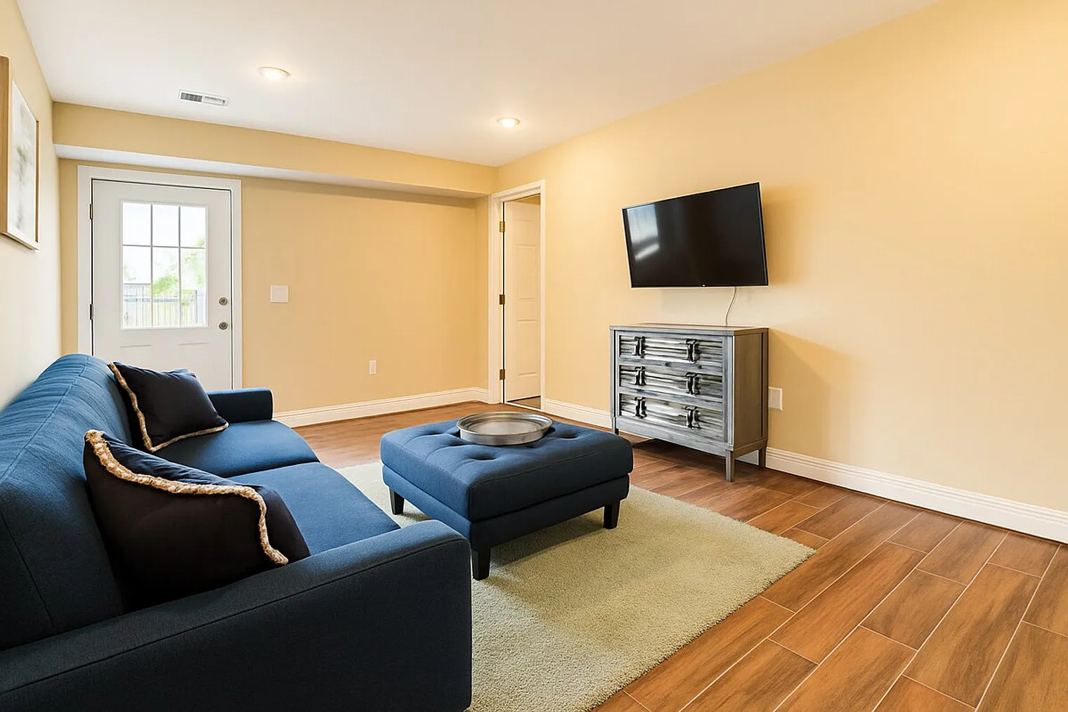 1 bed, 1.0 bath, $2,939 — Photo 1