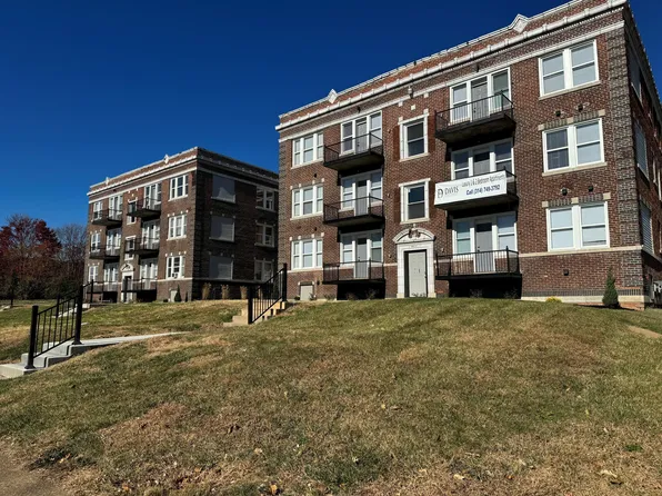 911 Goodfellow Blvd, Saint Louis, MO
