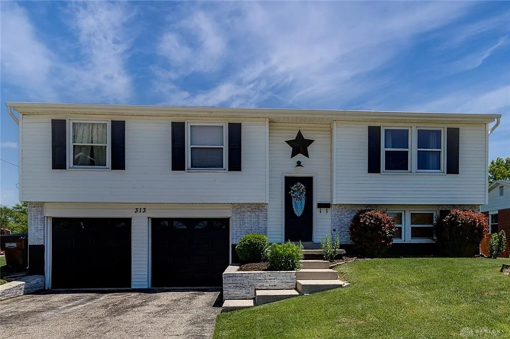 313 Westerly Hills Dr photo 1