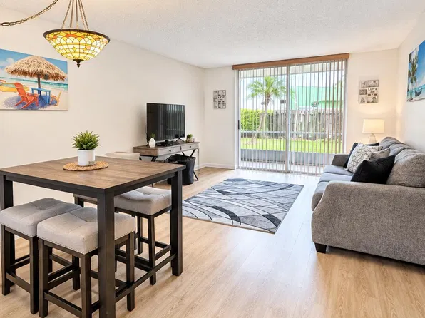 9150 NW LIME BAY Boulevard #114, Tamarac, FL 33321