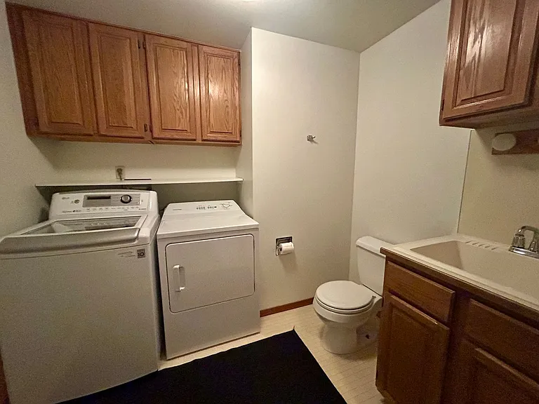 12371 Rainier Dr — Photo 23