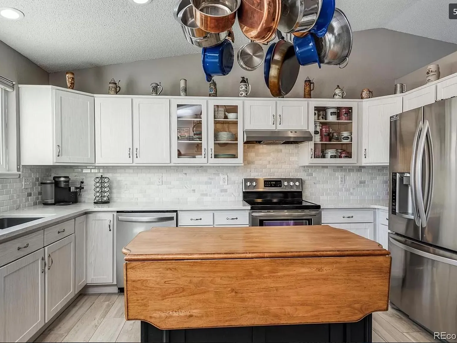 10162 Woodrose Ct — Photo 4