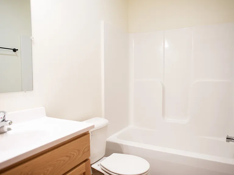 435 W Veterans St #3 — Photo 10