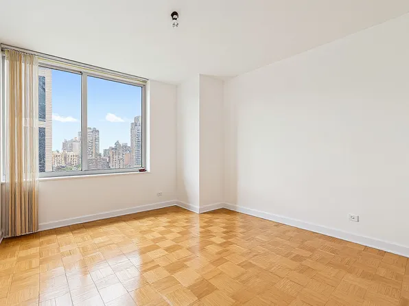 404 East 79th Street 19F image 15 of 15