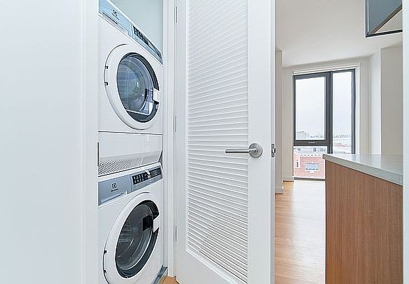 5th image of 223 4th Ave #10B