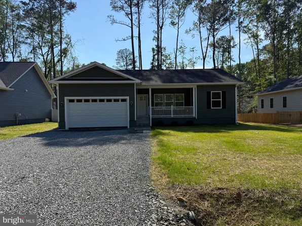 249 Wildwood Rd, Colonial Beach, VA 22443