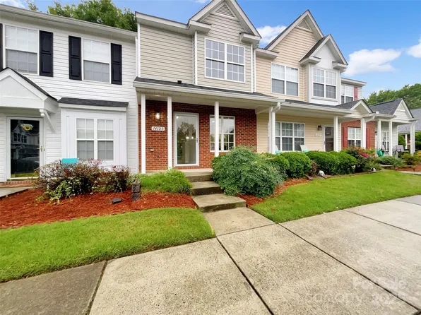 14123 Tranters Creek Ln, Charlotte, NC 28273