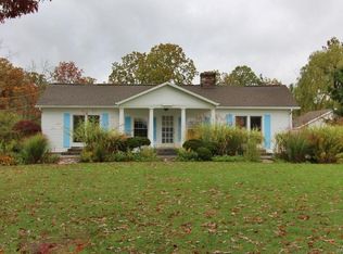 1551 W River Rd, Grand Island, NY 14072