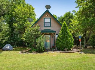 559 Sanger Dr, Springtown, TX 76082