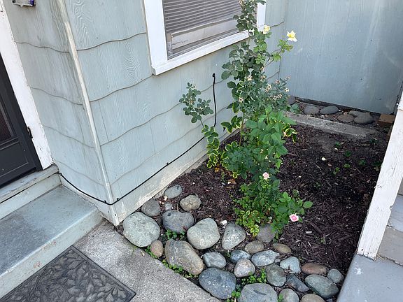 5th image of 512 South St #514