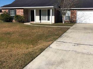 9229 Paris Ave, Denham Springs, LA 70706