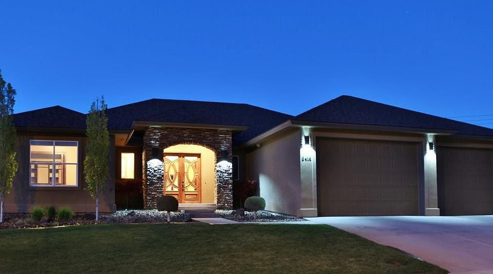 1st image of 2416 Tiger Ln