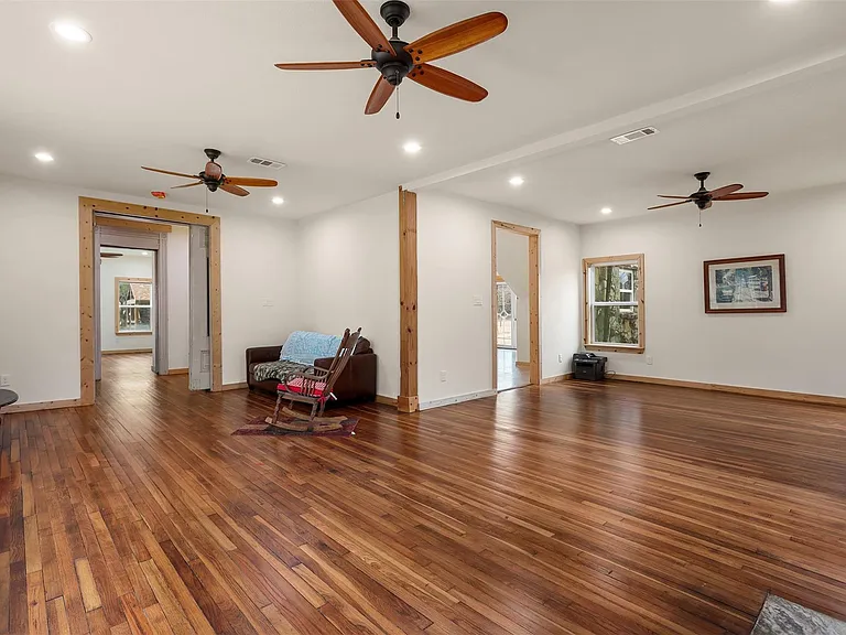 9009 Lazy Ln — Photo 8