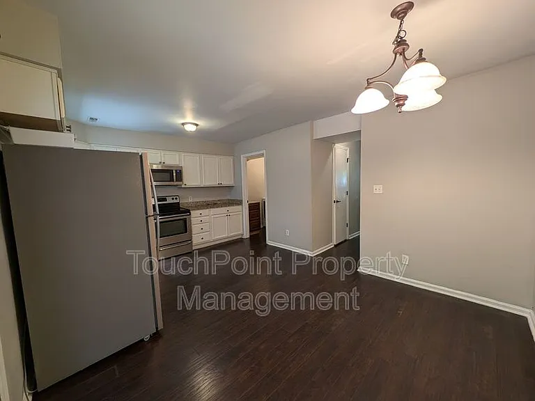 9111 Sharonbrook Dr #D — Photo 5