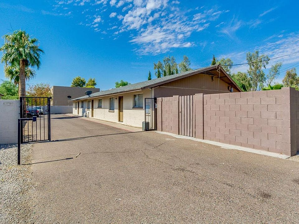1st image of 2311 W Glenrosa Ave #1