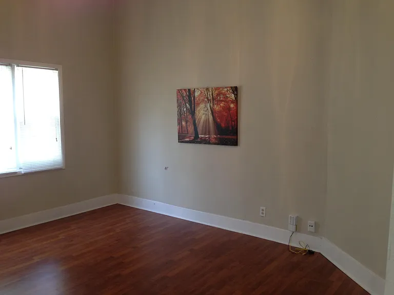 Spacious living room.