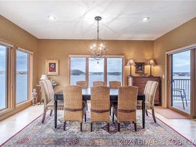 675 Cedar Rd, Lake Ozark, MO, 65049