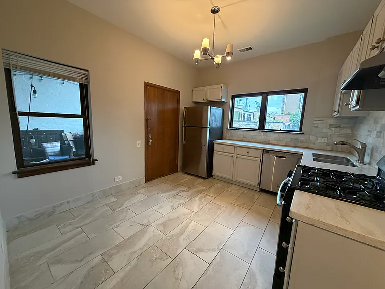 1853 N Orleans St #3 — Photo 6