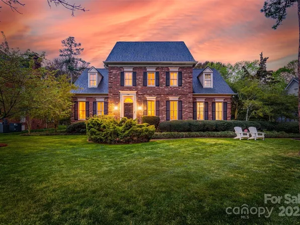 7700 Red Oak Ln, Charlotte, NC 28226