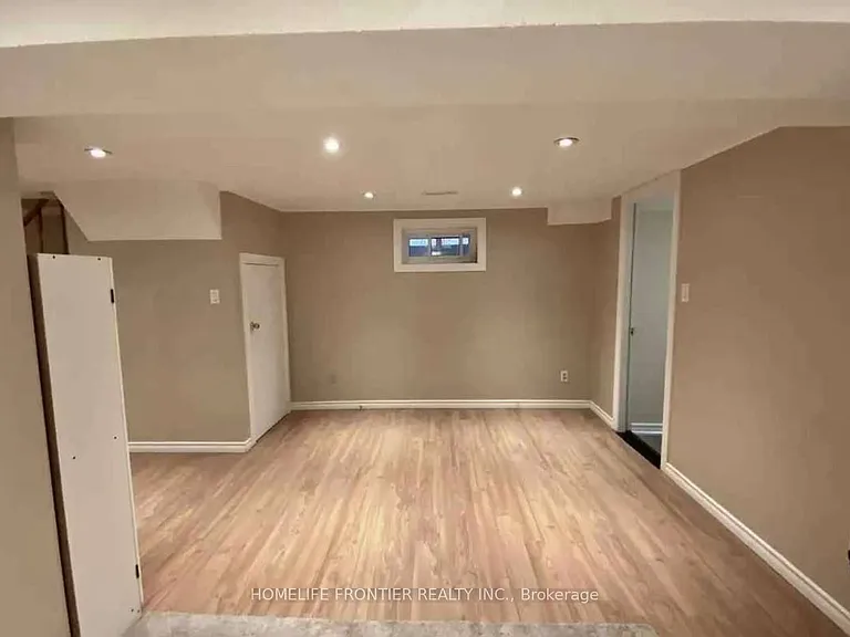 93 Don Head Village Blvd #BASEMENT — Photo 6