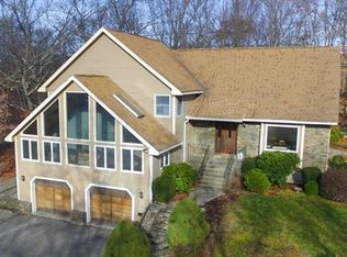 1 Digregorio Dr, Worcester, MA 01604