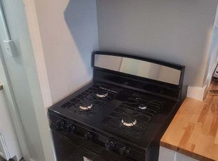 320 Main St #2R, Manchester, NH 03102