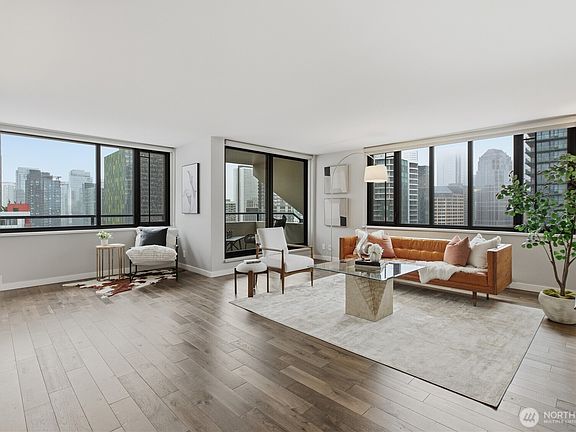 2nd image of 2100 3rd Avenue #2606