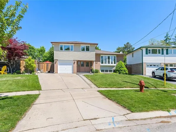 26 Marilyn Cres, Halton Hills, ON L7G 1K4