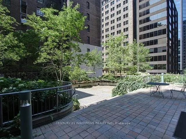 7 King St E #1117 — Photo 12