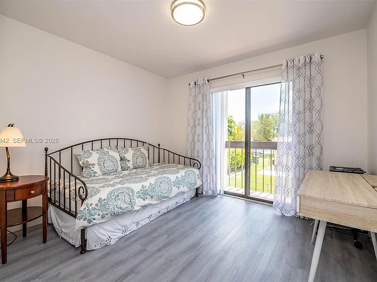 4702 SW 67th Ave #O7 — Photo 20