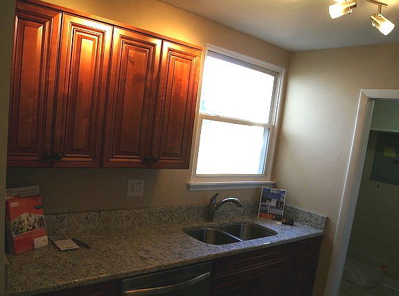 4th image of 3 Fernwood Dr #3H