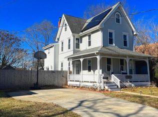 611 Pennsylvania Ave, Palmyra, NJ 08065