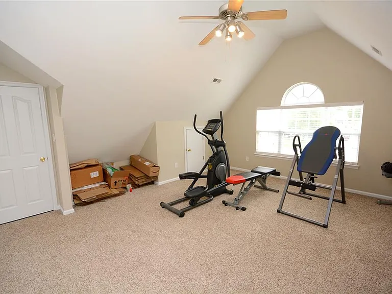 414 Sawyers Mill Xing — Photo 28