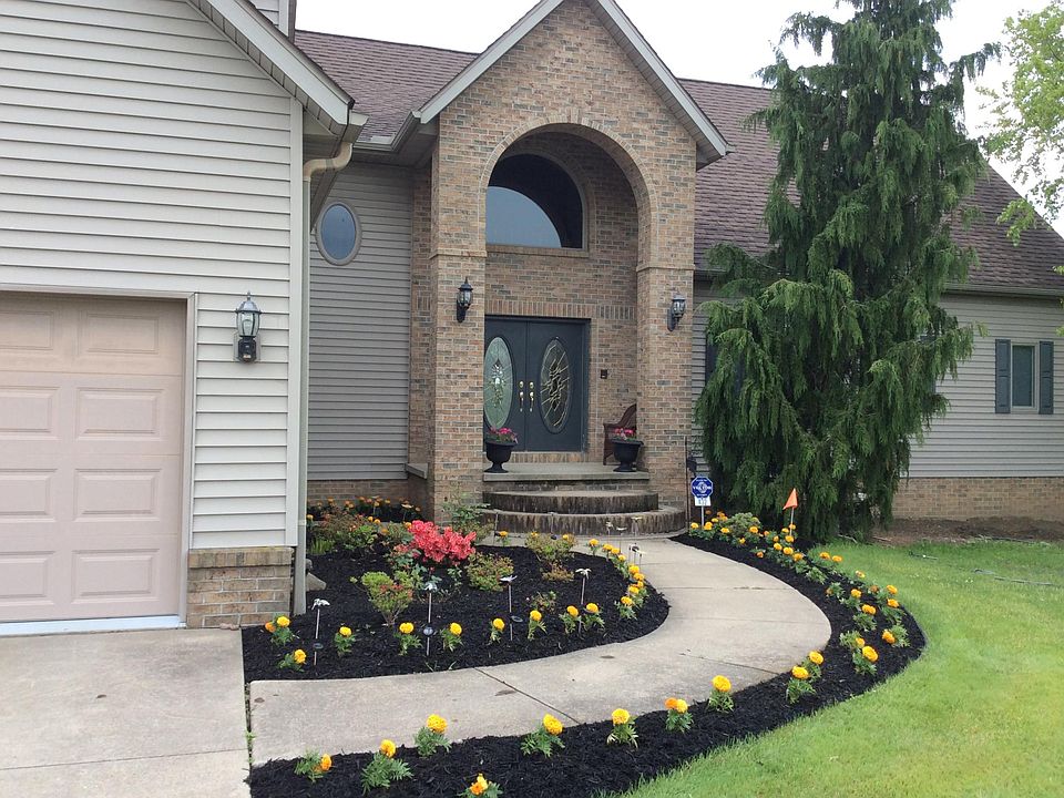 1st image of 432 Erica Dr
