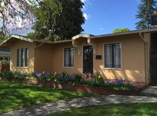 220 W Exeter St, Gladstone, OR 97027