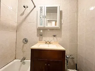 Rented by Century 21 Premier 