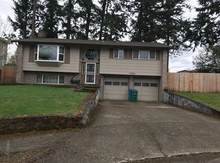 13224 SE Ankeny Ct, Portland, OR 97233