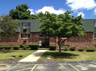 2194 Warwick Ave APT 2L, Warwick, RI 02889