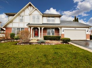 186 Braxton Way, Grayslake, IL 60030