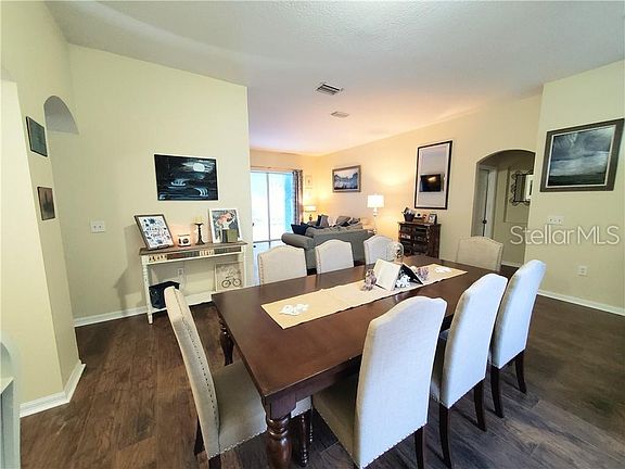 3rd image of 4510 Gentrice Dr