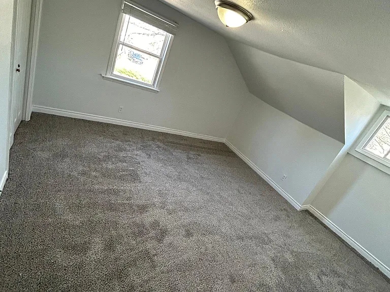 1701 Page Ave — Photo 16
