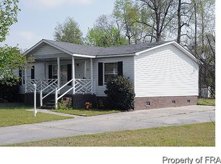 1405 Darby Dr, Raeford, NC 28376