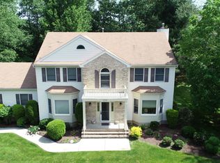 259 Nottingham Rd, Morganville, NJ 07751