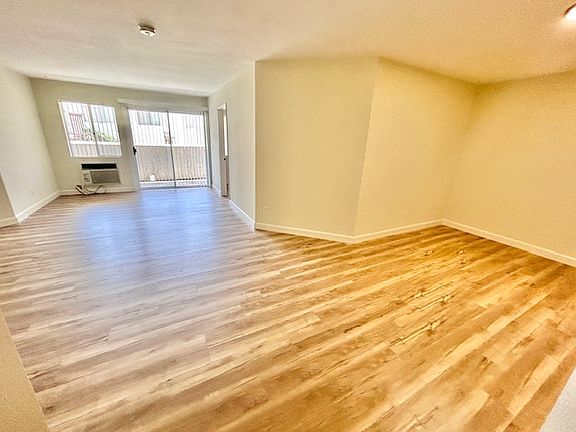 2nd image of 3782 1st Ave APT 103