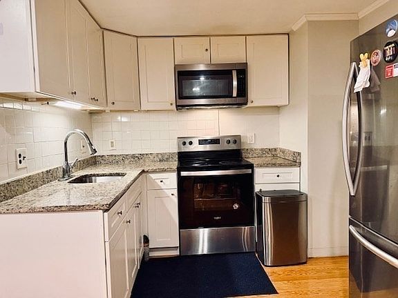 2nd image of 15 Staples Ave APT 27